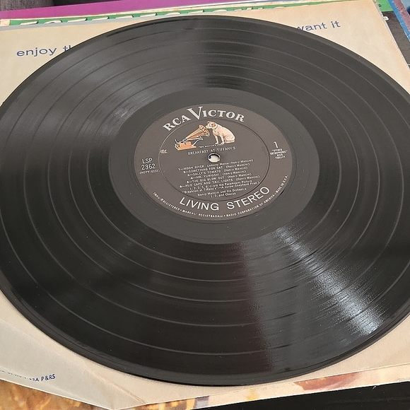 Henry Mancini BREAKFAST AT TIFFANY'S LP 1961 Press LSP-2362 VG+ ULTRASONIC CLEAN - Picture 4 of 5